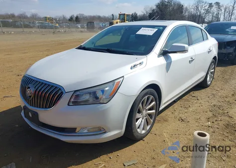 2015 Buick Lacrosse Leather z USA, uszkodzony, nr VIN 1G4GB5G33FF230218